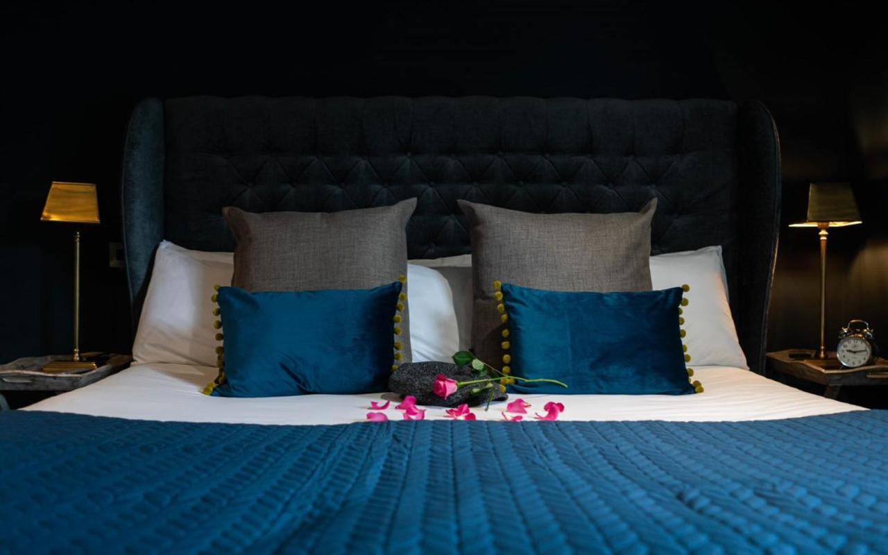 The Vicarage Hotel Holmes Chapel Room photo